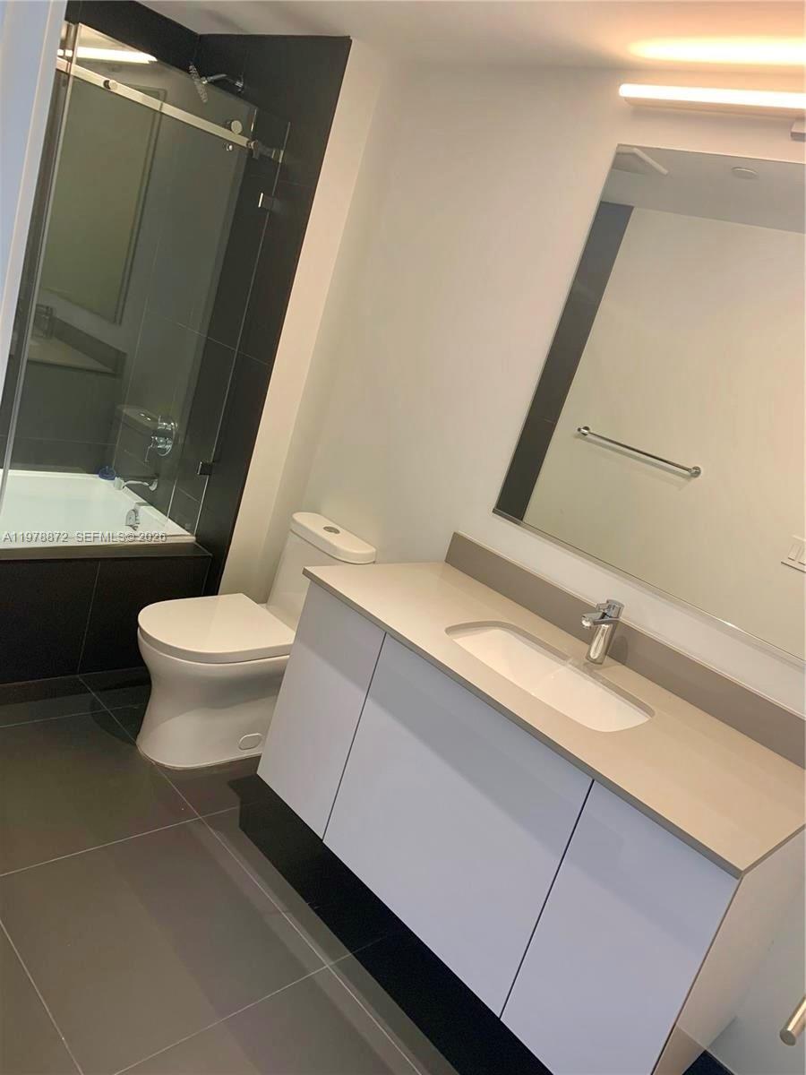 1600 NE 1st Ave #1008 Miami, FL 33132