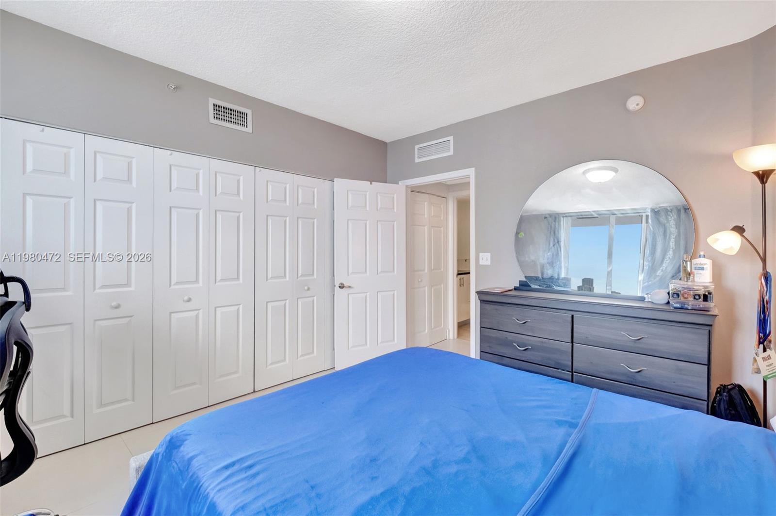 275 NE 18th St #PH-09 Miami, FL 33132