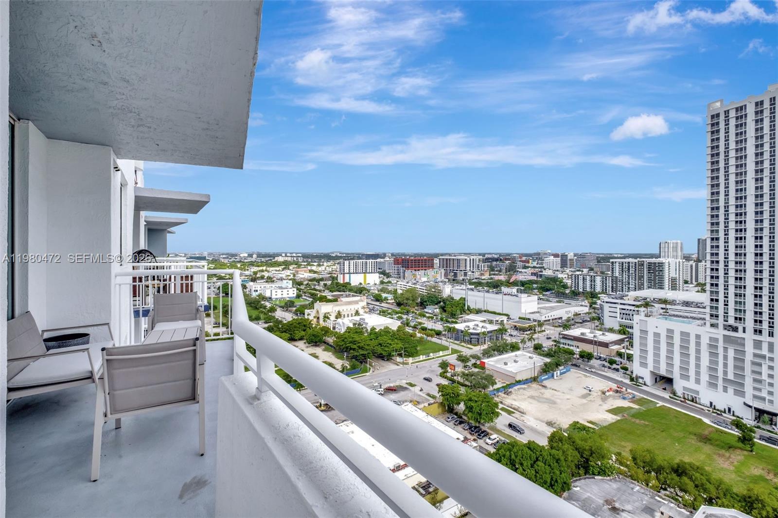 275 NE 18th St #PH-09 Miami, FL 33132