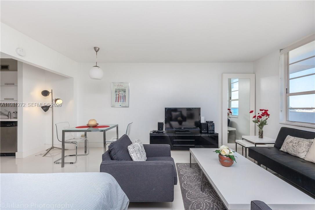 image The Decoplage13