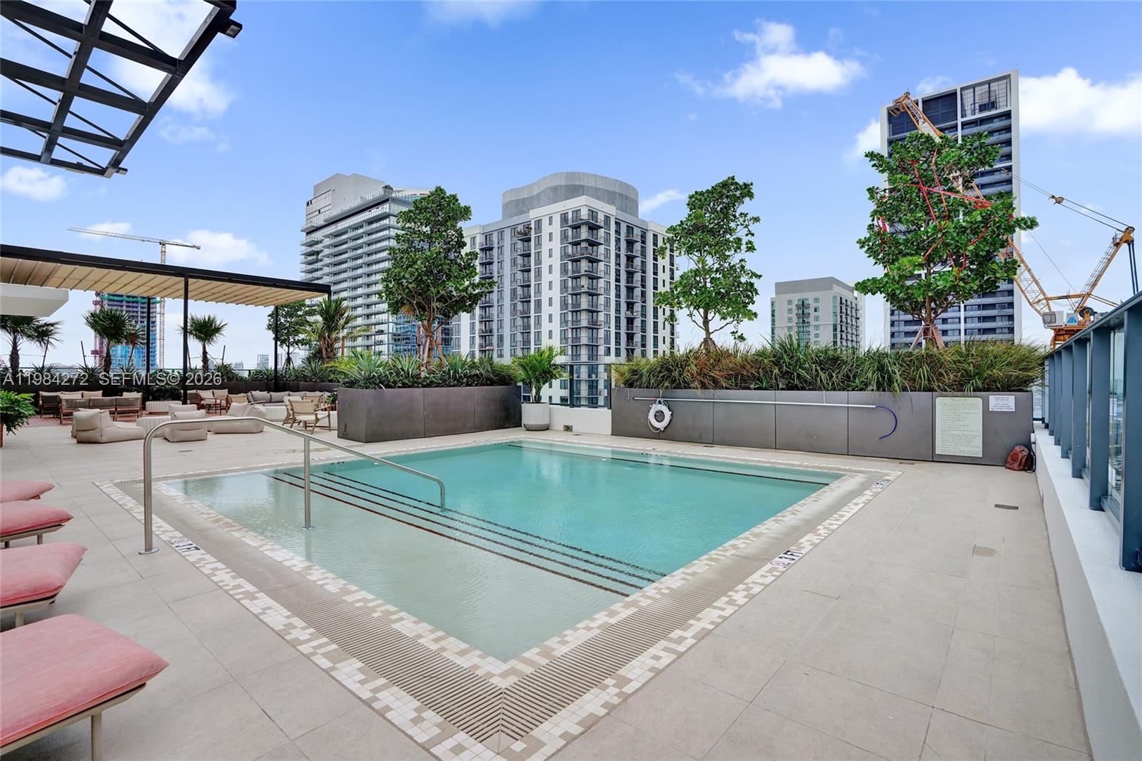 image The Crosby Miami Worldcenter37