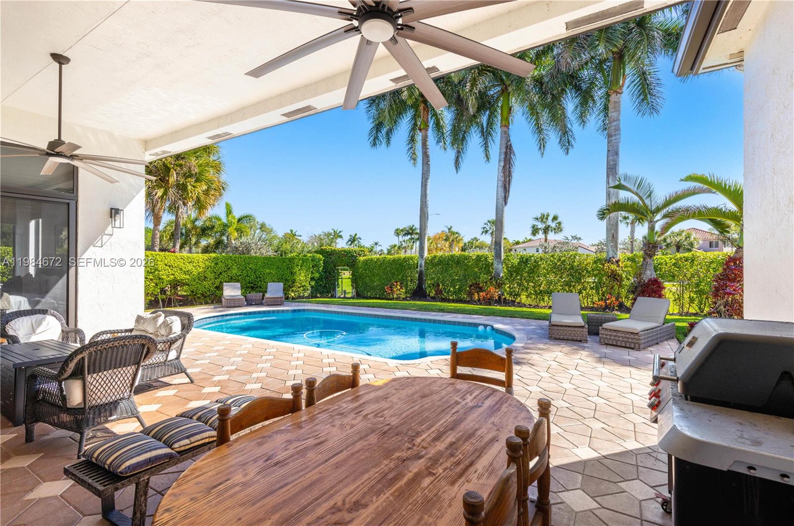 1479 SW 159th Ter Pembroke Pines, FL 33027