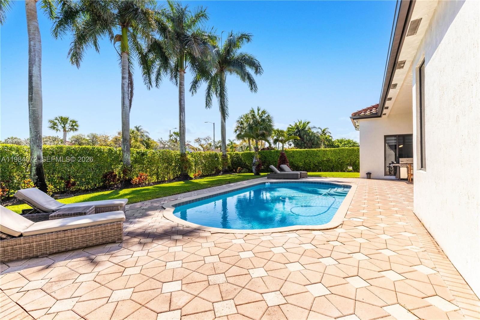 1479 SW 159th Ter Pembroke Pines, FL 33027