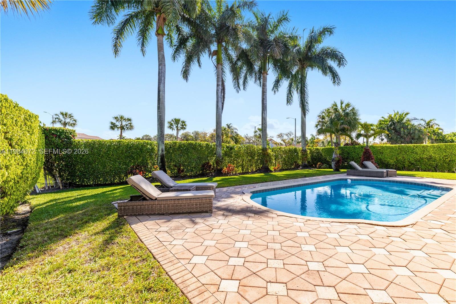 1479 SW 159th Ter Pembroke Pines, FL 33027