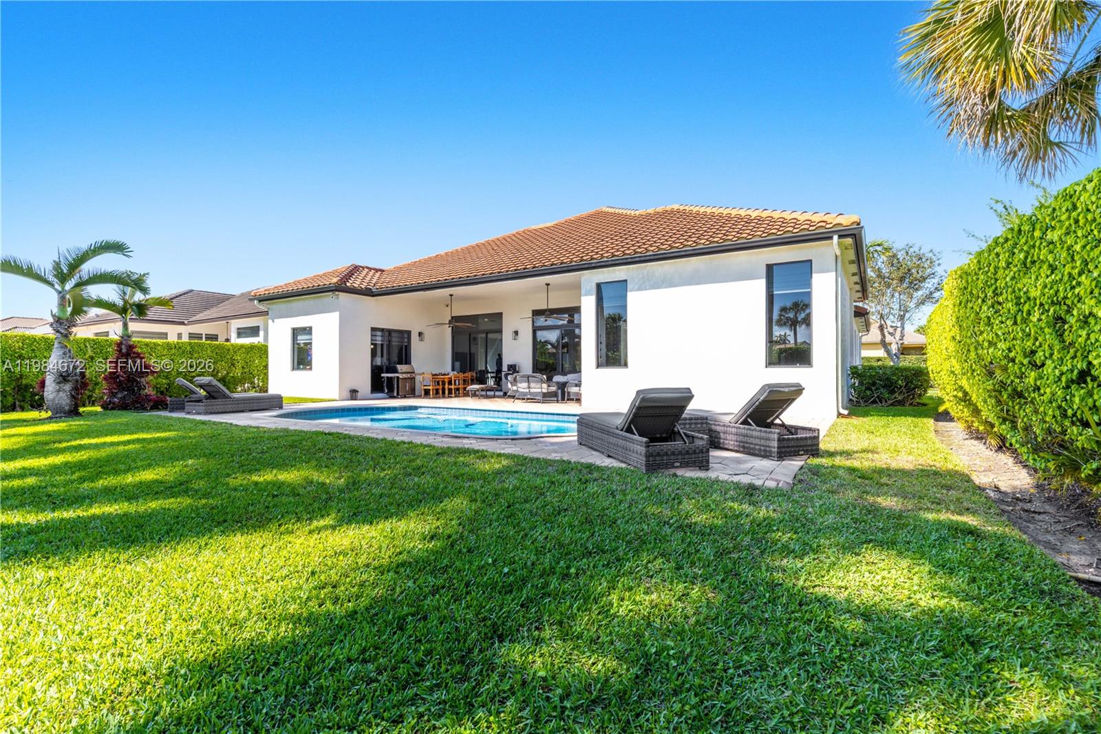 1479 SW 159th Ter Pembroke Pines, FL 33027