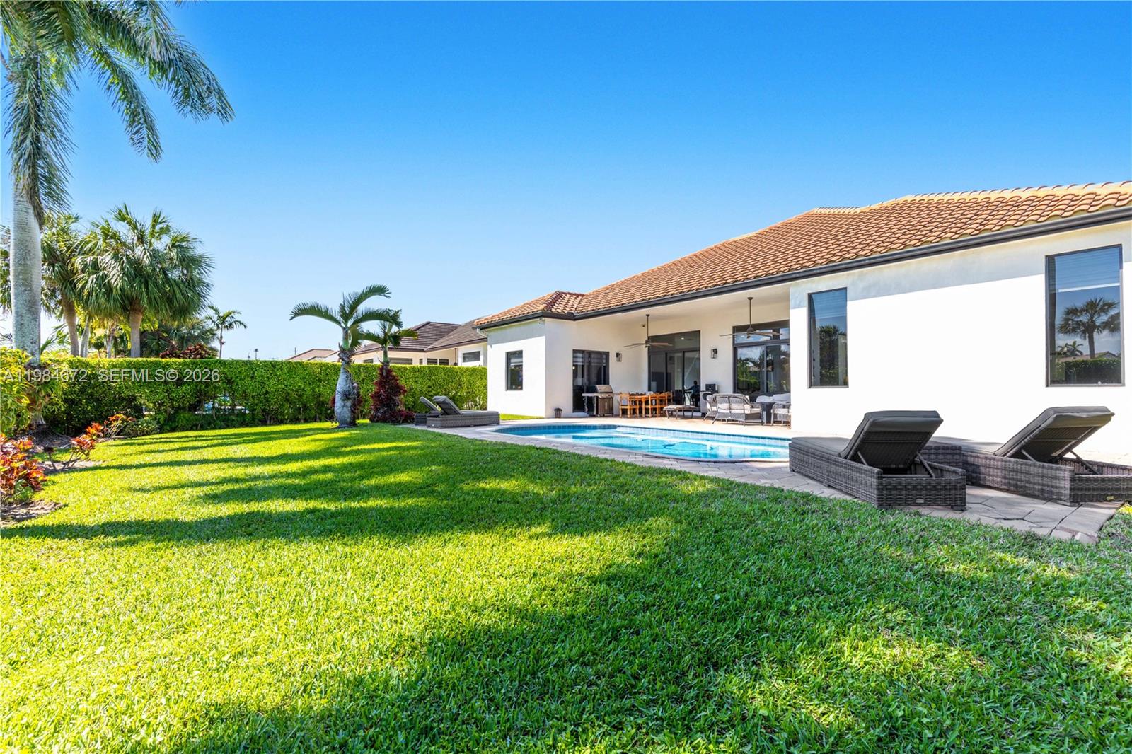 1479 SW 159th Ter Pembroke Pines, FL 33027