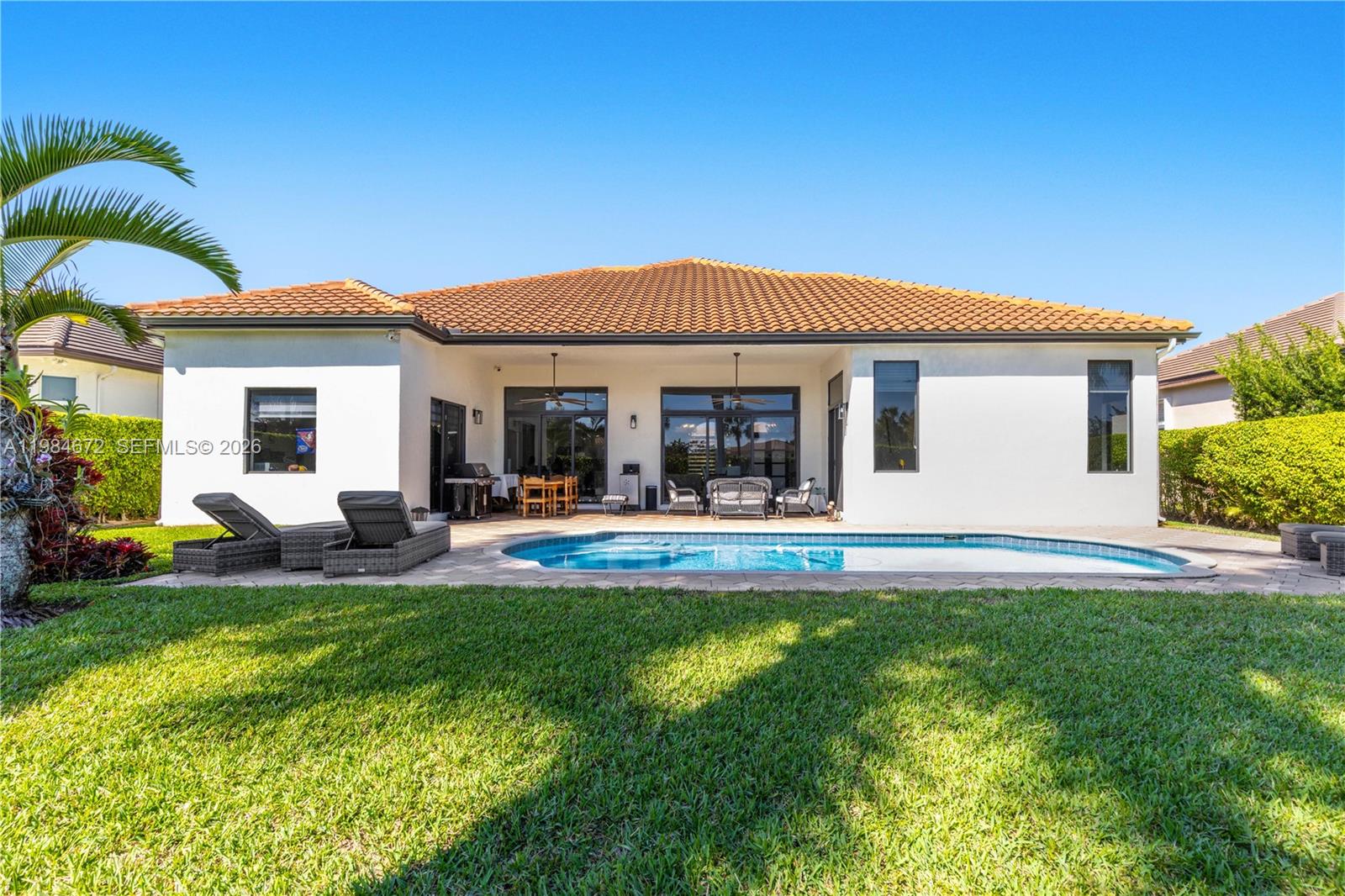 1479 SW 159th Ter Pembroke Pines, FL 33027