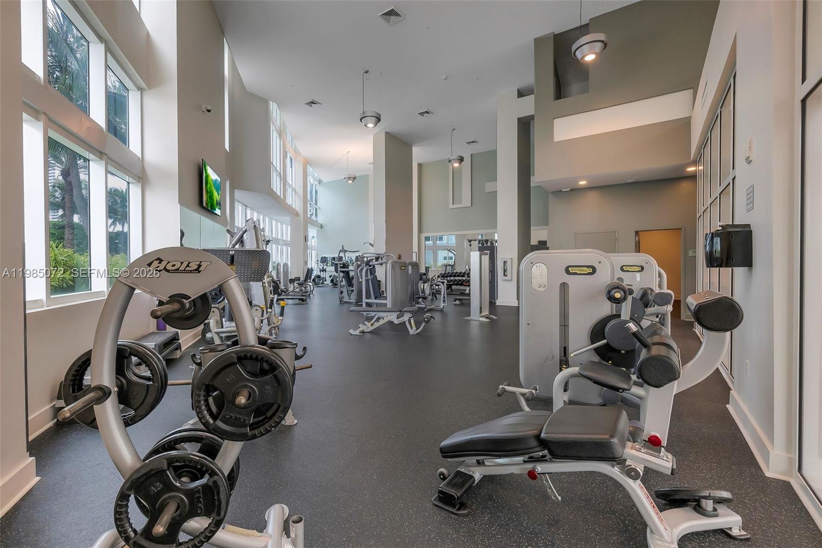 1900 N Bayshore Dr #PH 5006 Miami, FL 33132