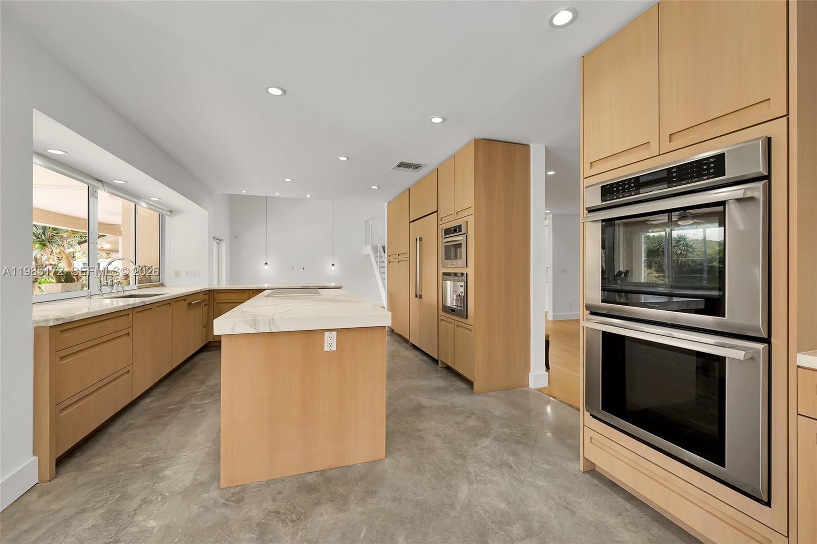 11785 SW 90th Ave Miami, FL 33176