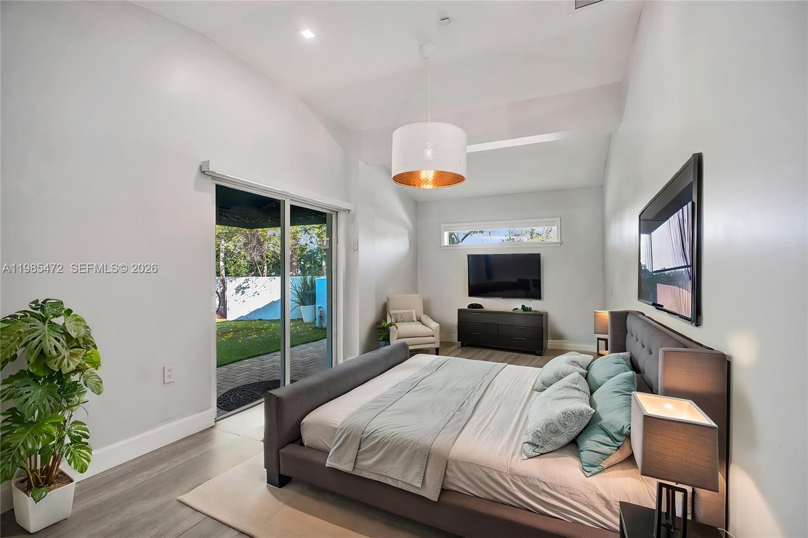 1110 NE 100th St Miami Shores, FL 33138