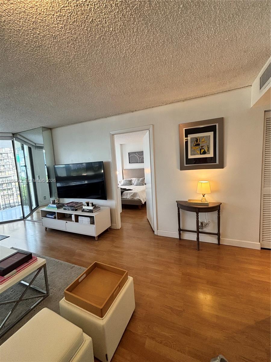 1915 Brickell Ave #C1204 Miami, FL 33129