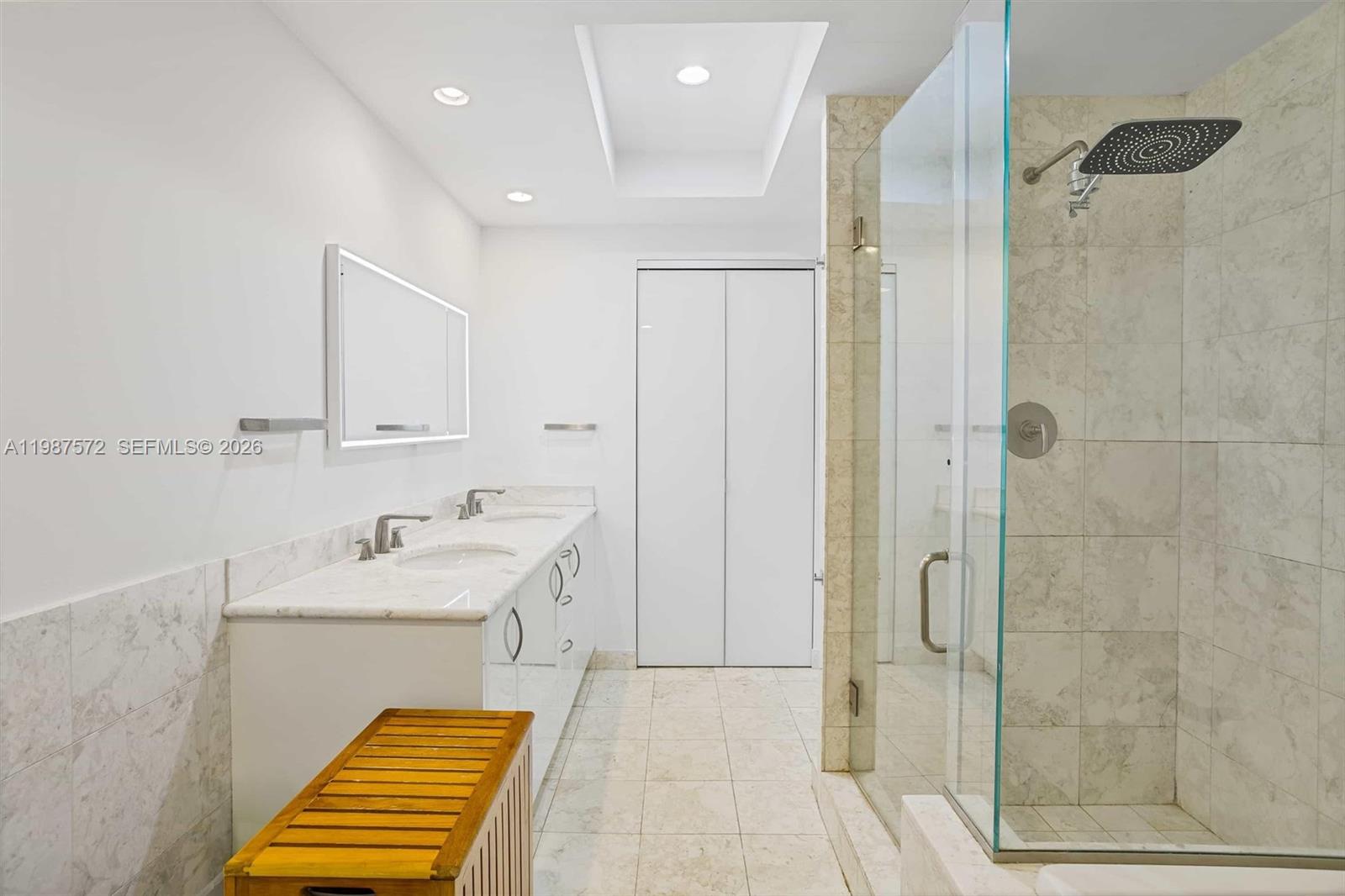 1331 Brickell Bay Dr #1606 Miami, FL 33131