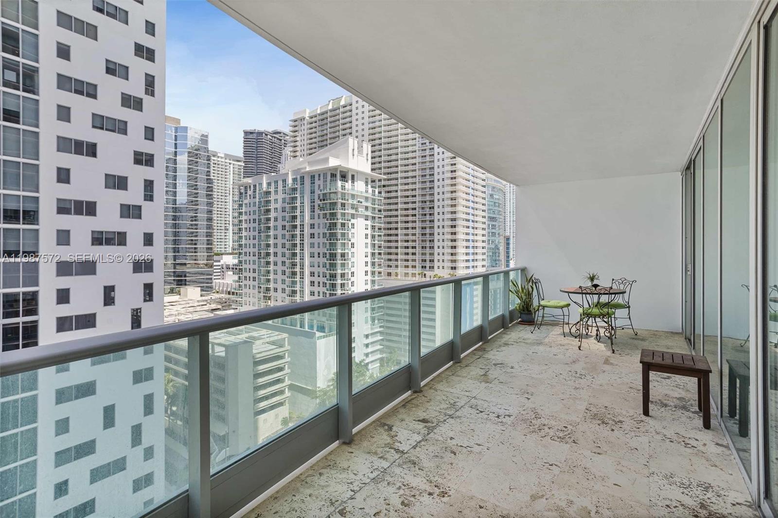 1331 Brickell Bay Dr #1606 Miami, FL 33131