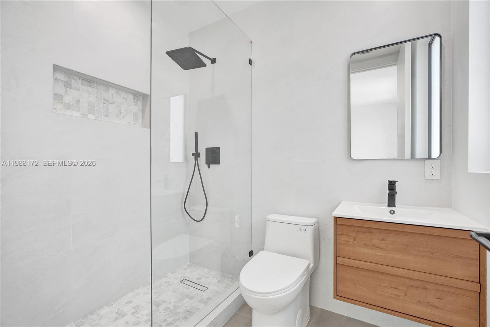 2421 SW 16th Ter Miami, FL 33145