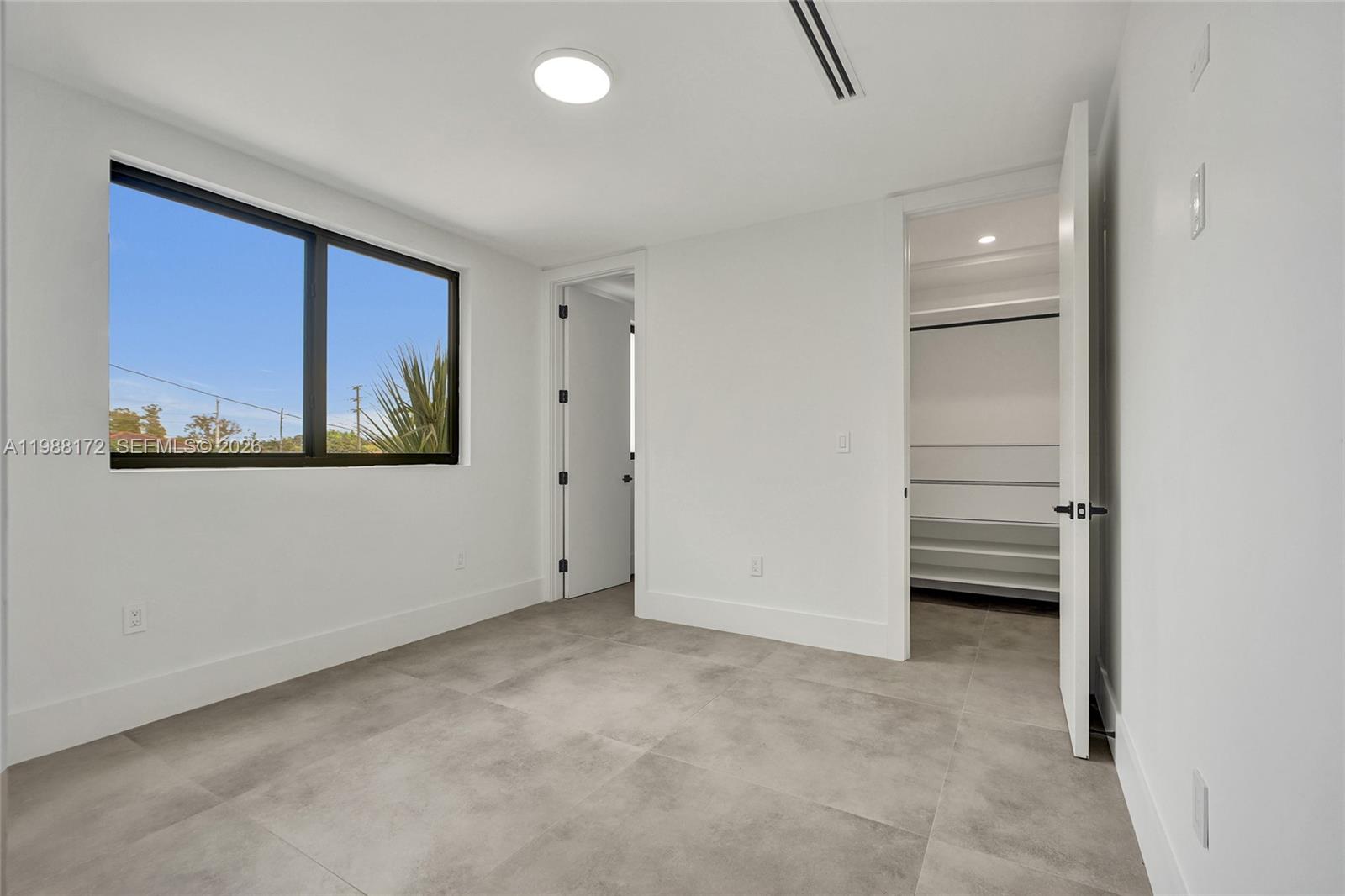 2421 SW 16th Ter Miami, FL 33145