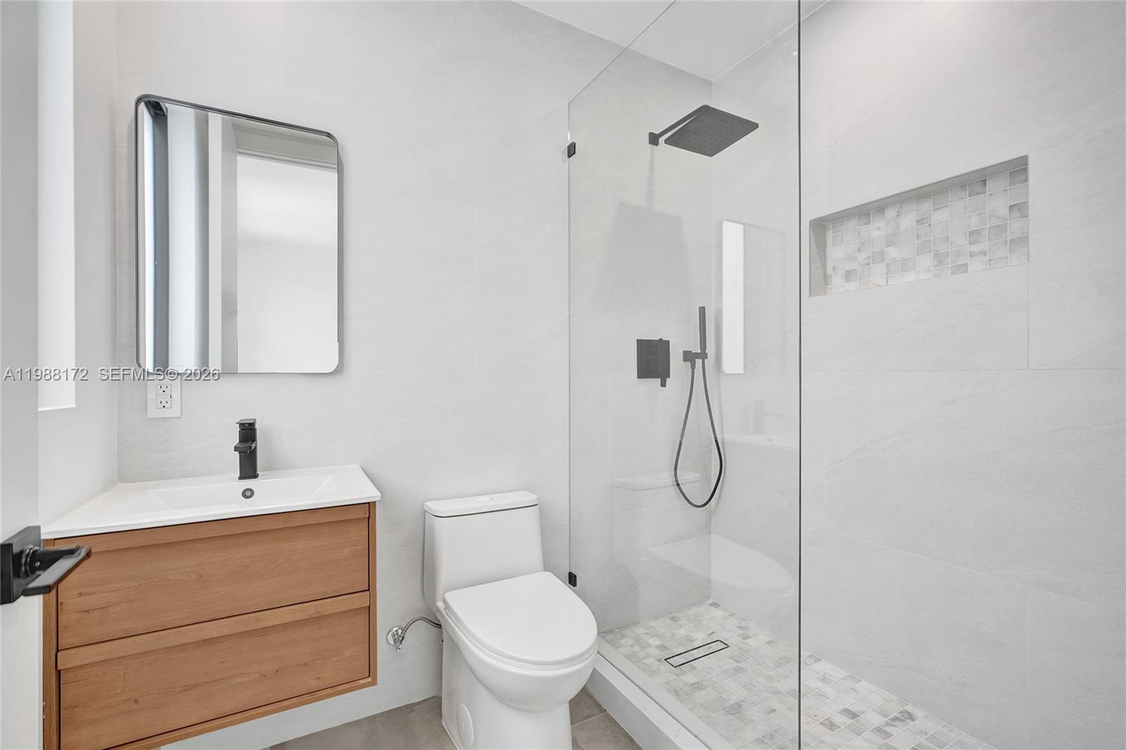 2421 SW 16th Ter Miami, FL 33145