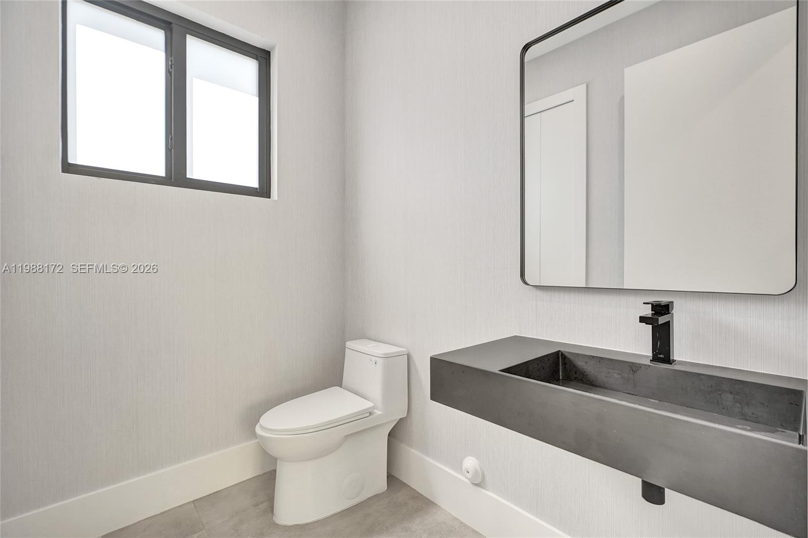 2421 SW 16th Ter Miami, FL 33145