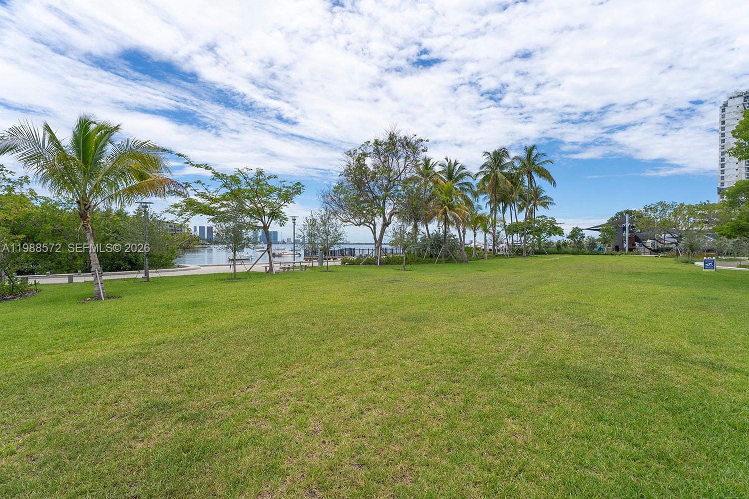 1670 Lincoln Ct #PH-7E Miami Beach, FL 33139