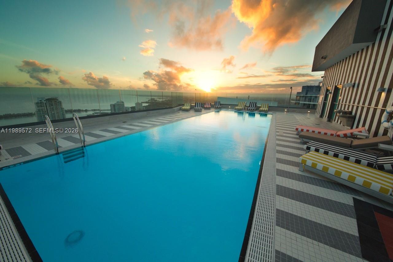 image Dua Miami (SLS Brickell)17