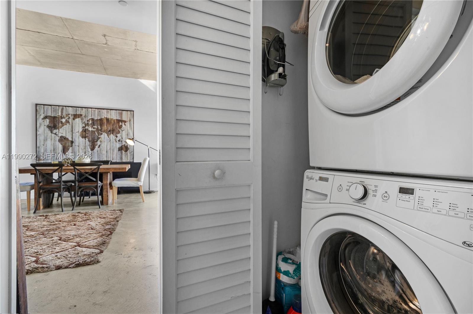 151 SE 1st St #2802 Miami, FL 33131