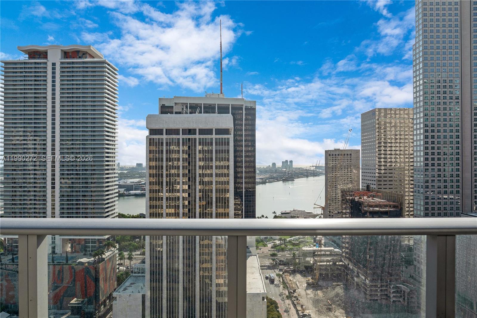 151 SE 1st St #2802 Miami, FL 33131