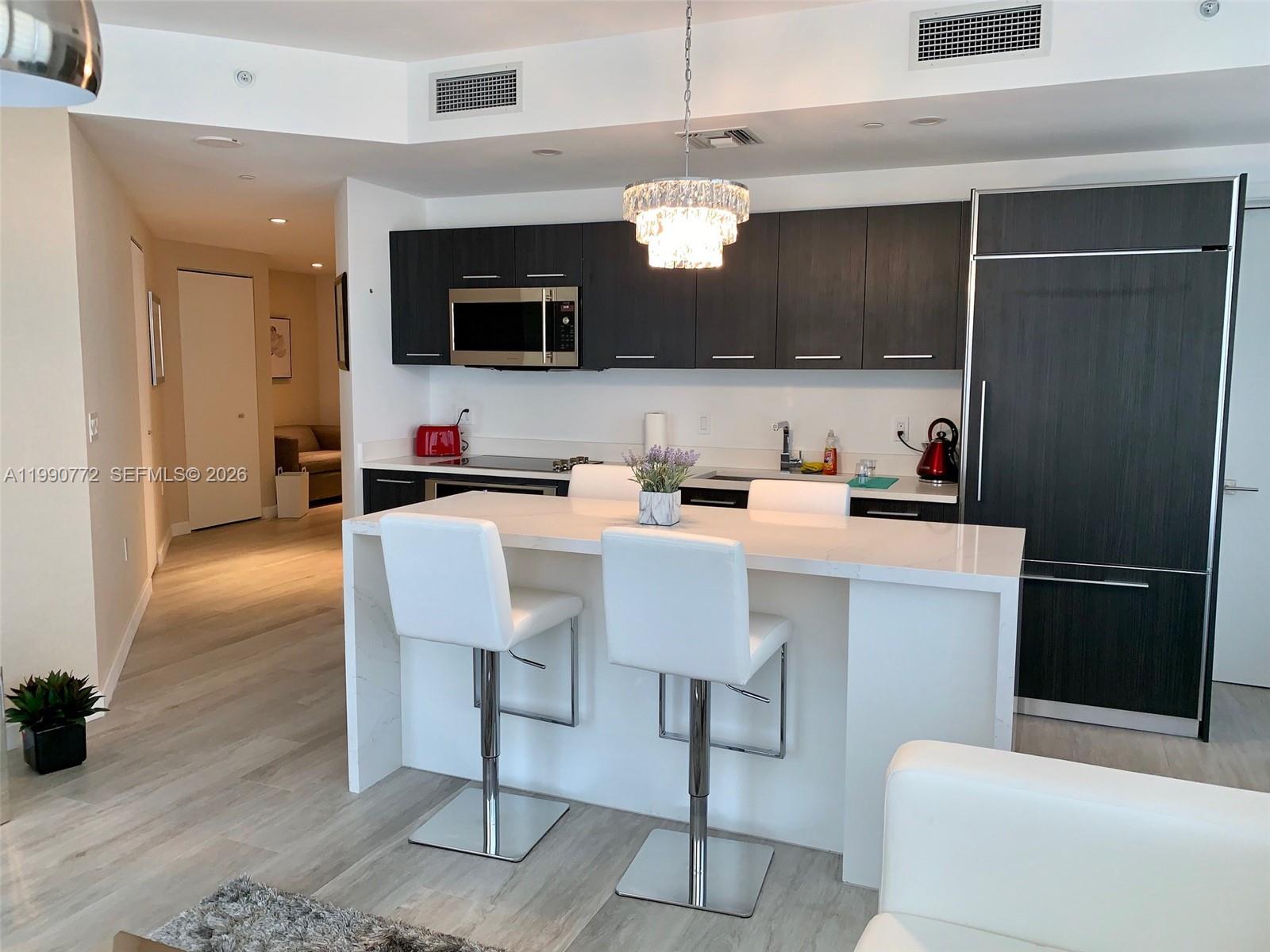 55 SW 9th St #2003 Miami, FL 33130