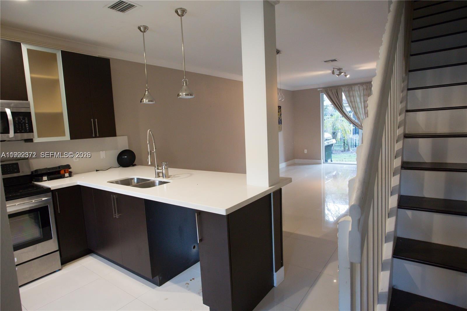 2650 SW 83rd Ave #105