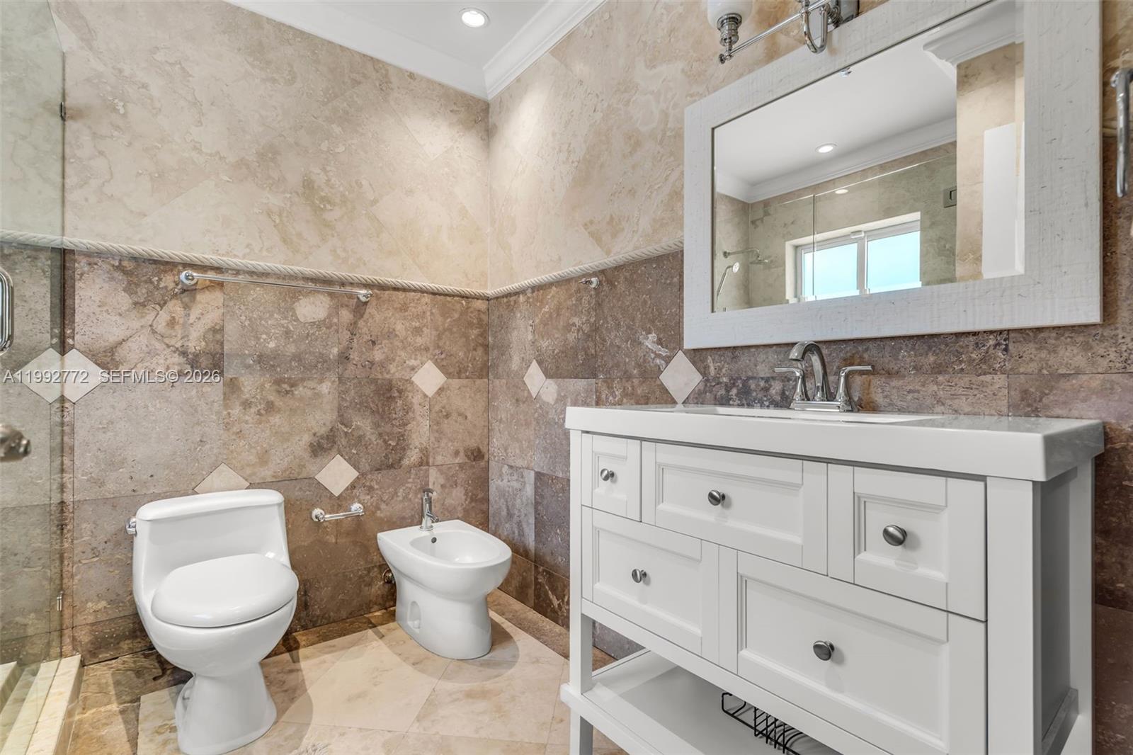 1550 Taragona Dr Coral Gables, FL 33134