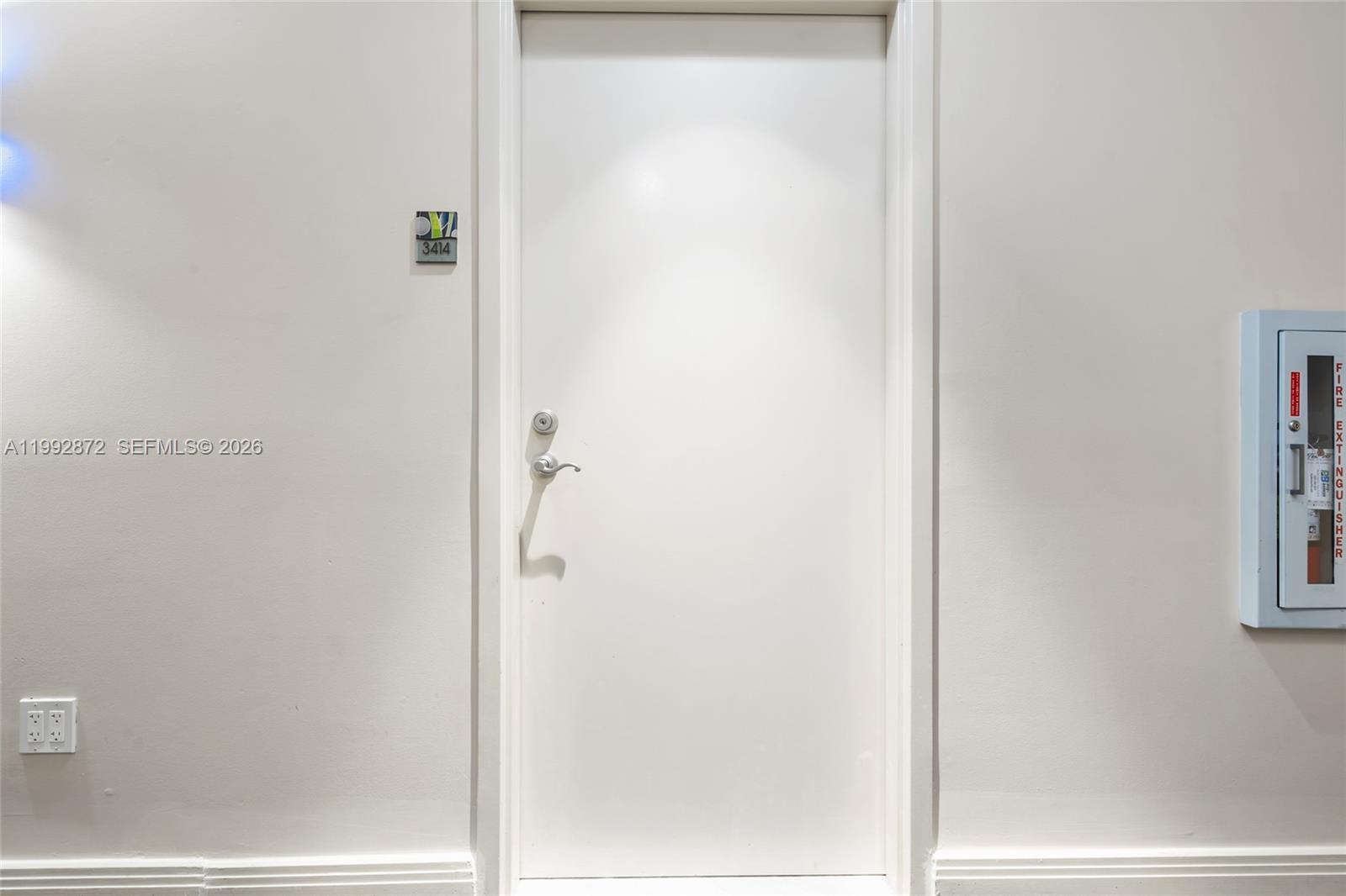 185 SW 7th St #3414 Miami, FL 33130