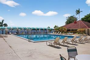 117 Lake Emerald Dr #409 Oakland Park, FL 33309