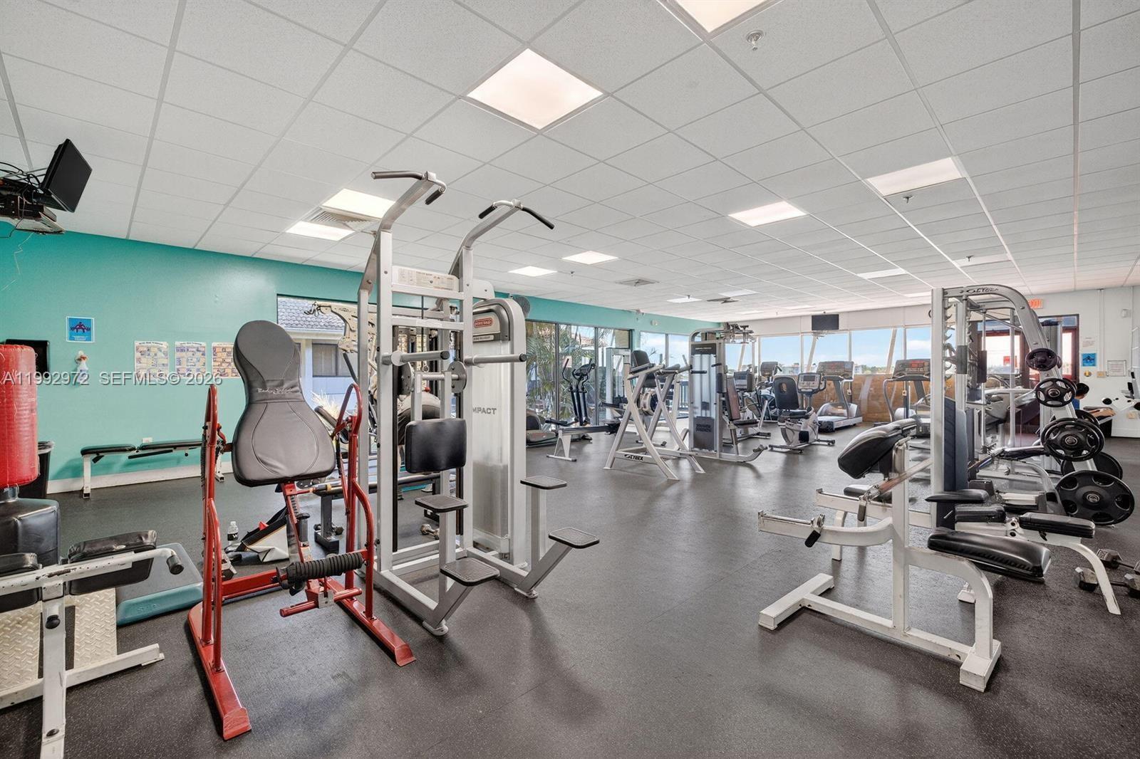 117 Lake Emerald Dr #409 Oakland Park, FL 33309