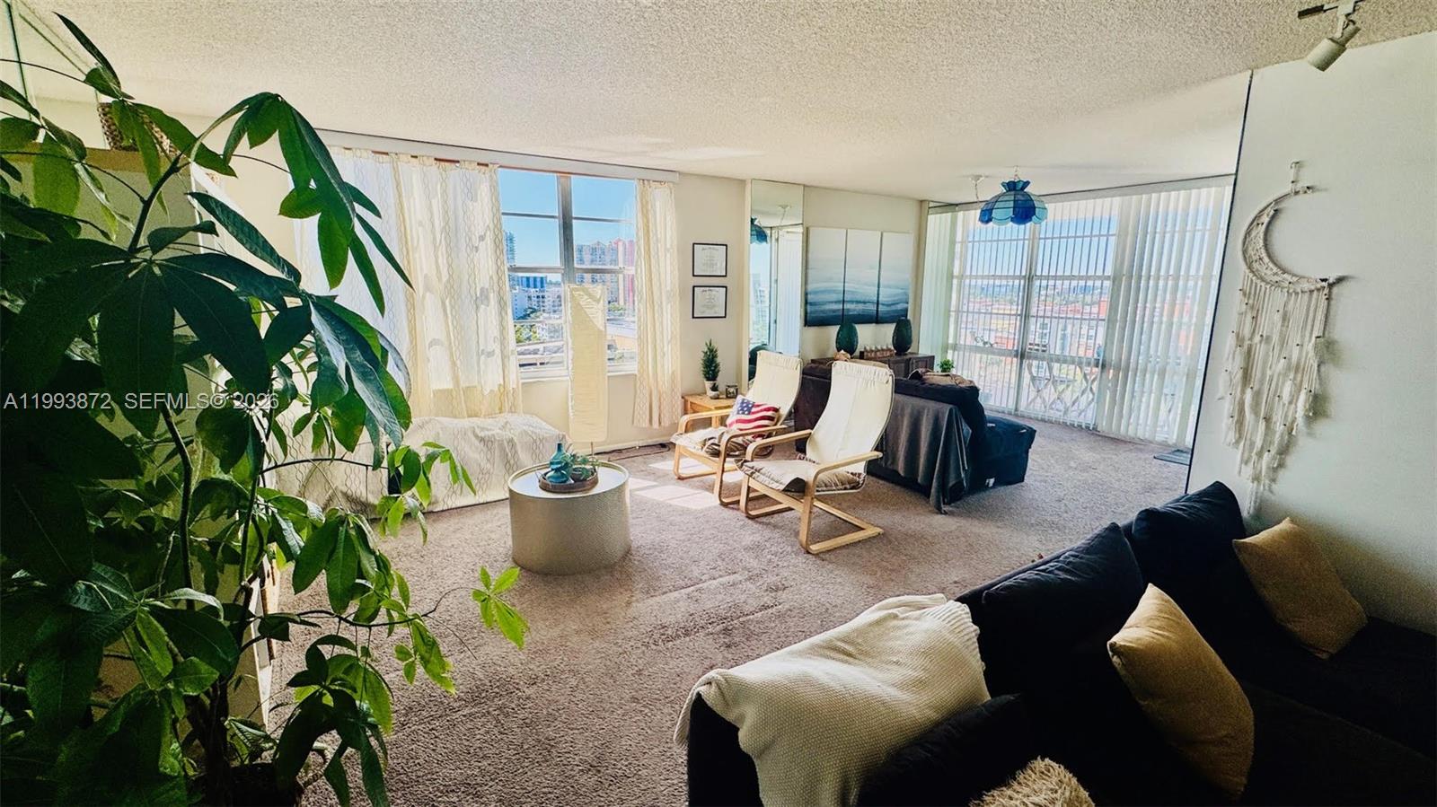 image Winston Towers 30014