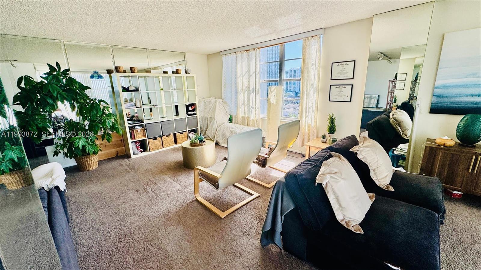 image Winston Towers 30015