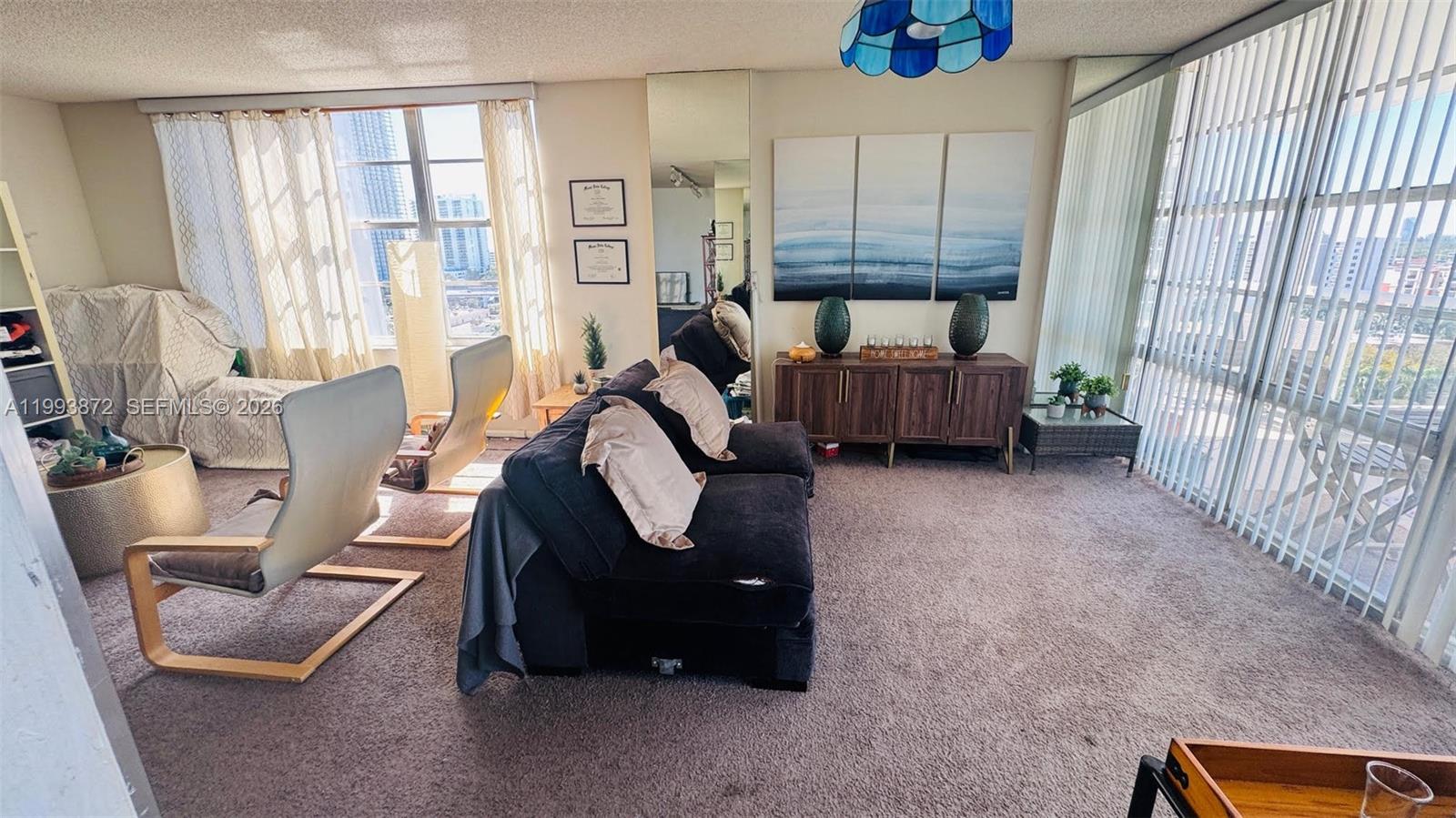 image Winston Towers 30016