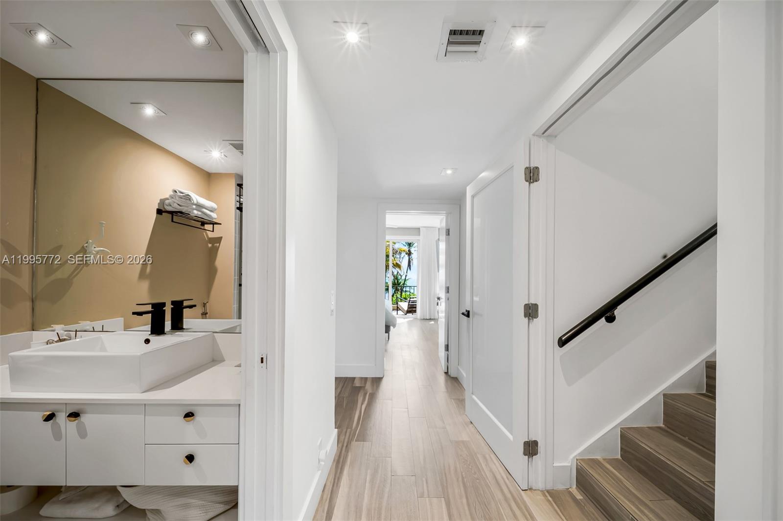 201 Crandon Blvd #175 Key Biscayne, FL 33149