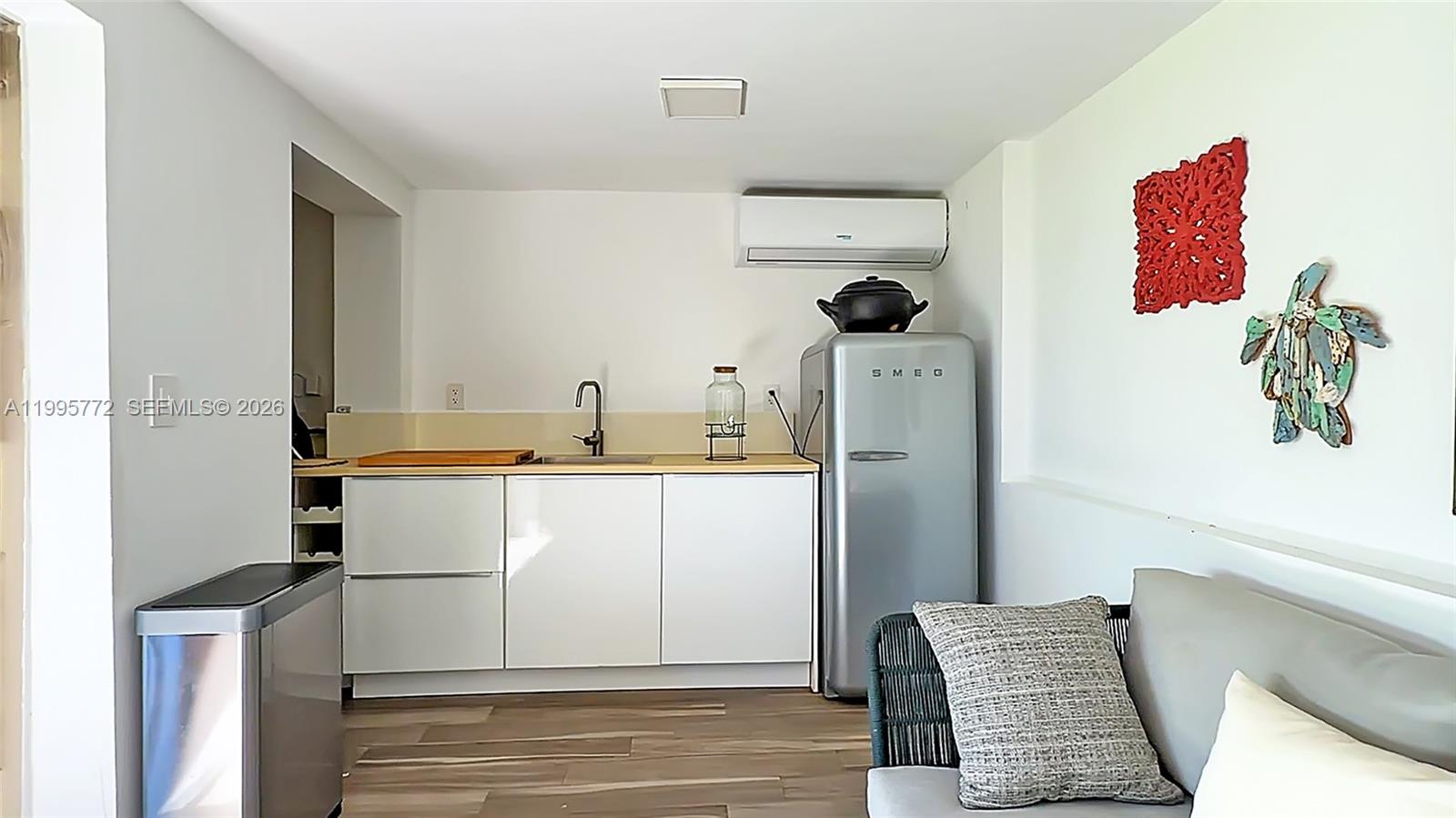 201 Crandon Blvd #175 Key Biscayne, FL 33149