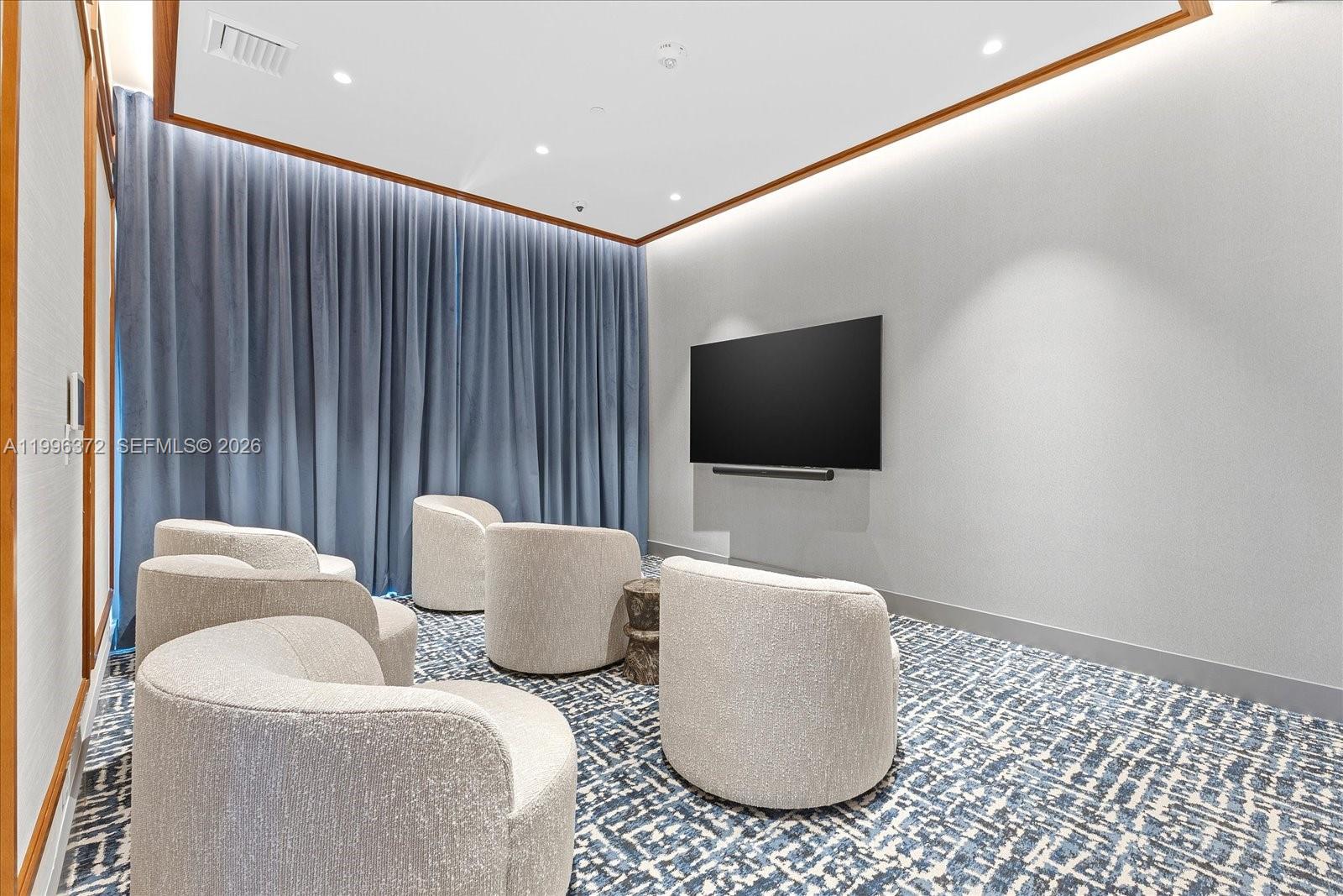 image Mr. C Residences | Bayshore14