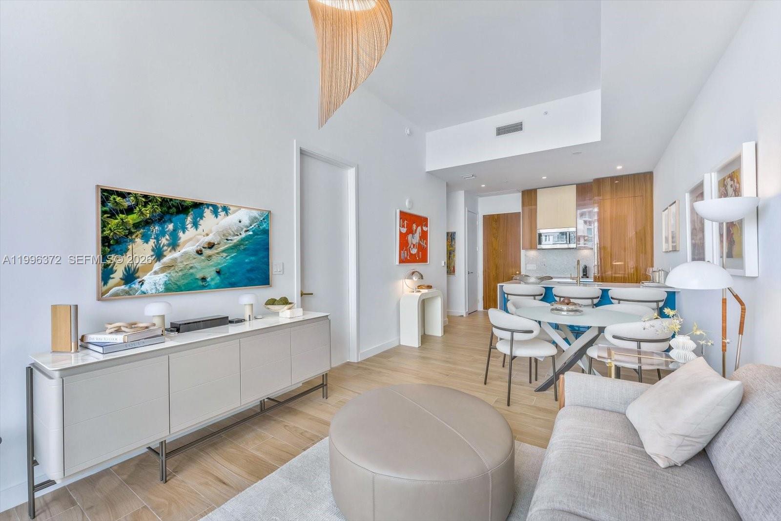 image Mr. C Residences | Bayshore3