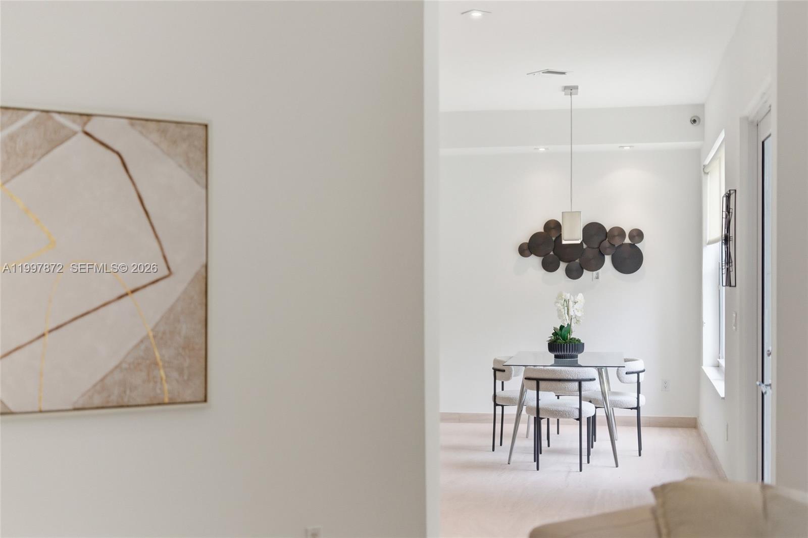 3752 NE 199th St Aventura, FL 33180