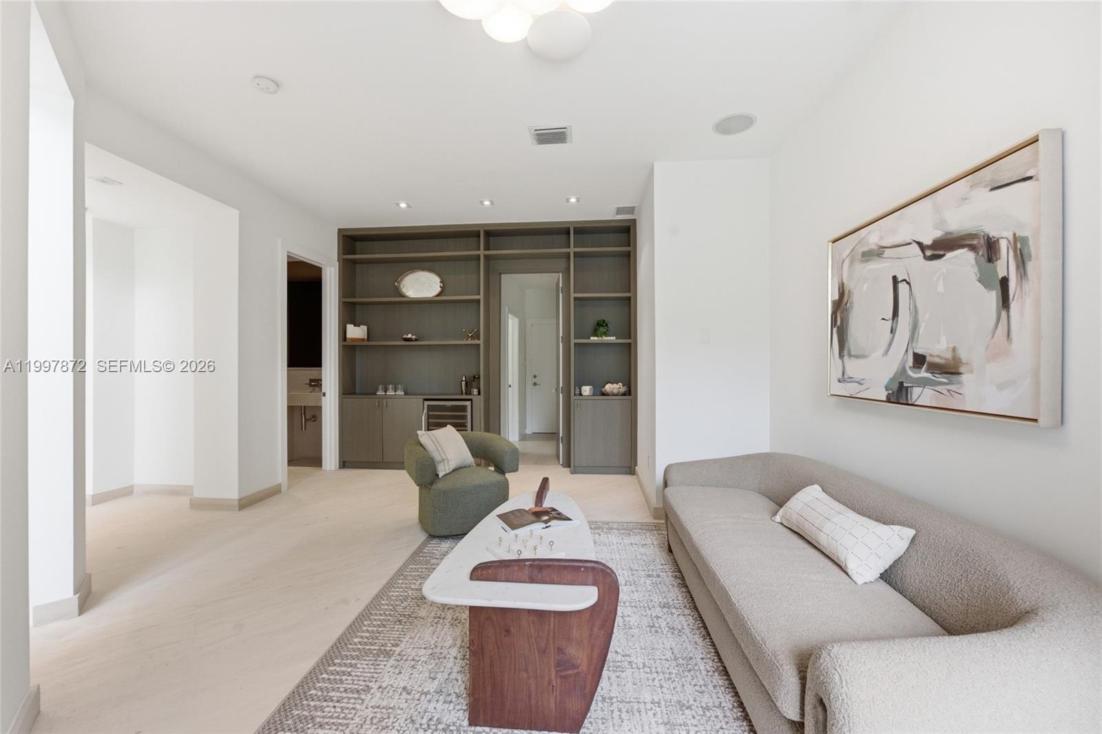 3752 NE 199th St Aventura, FL 33180