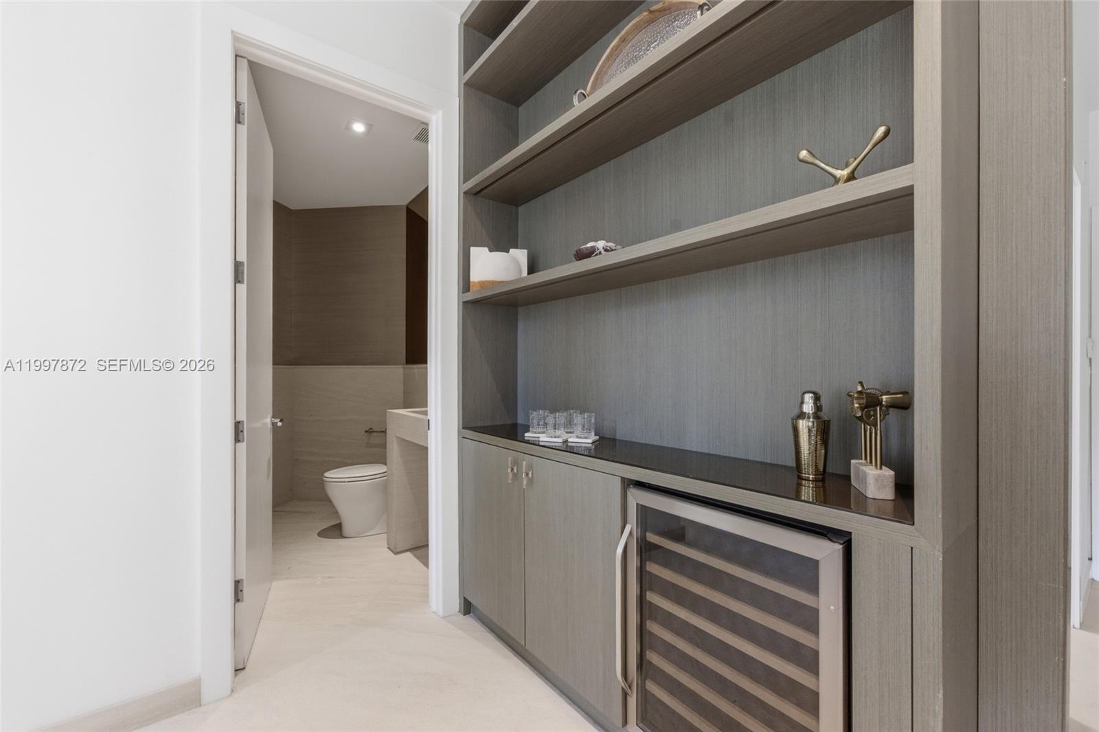 3752 NE 199th St Aventura, FL 33180