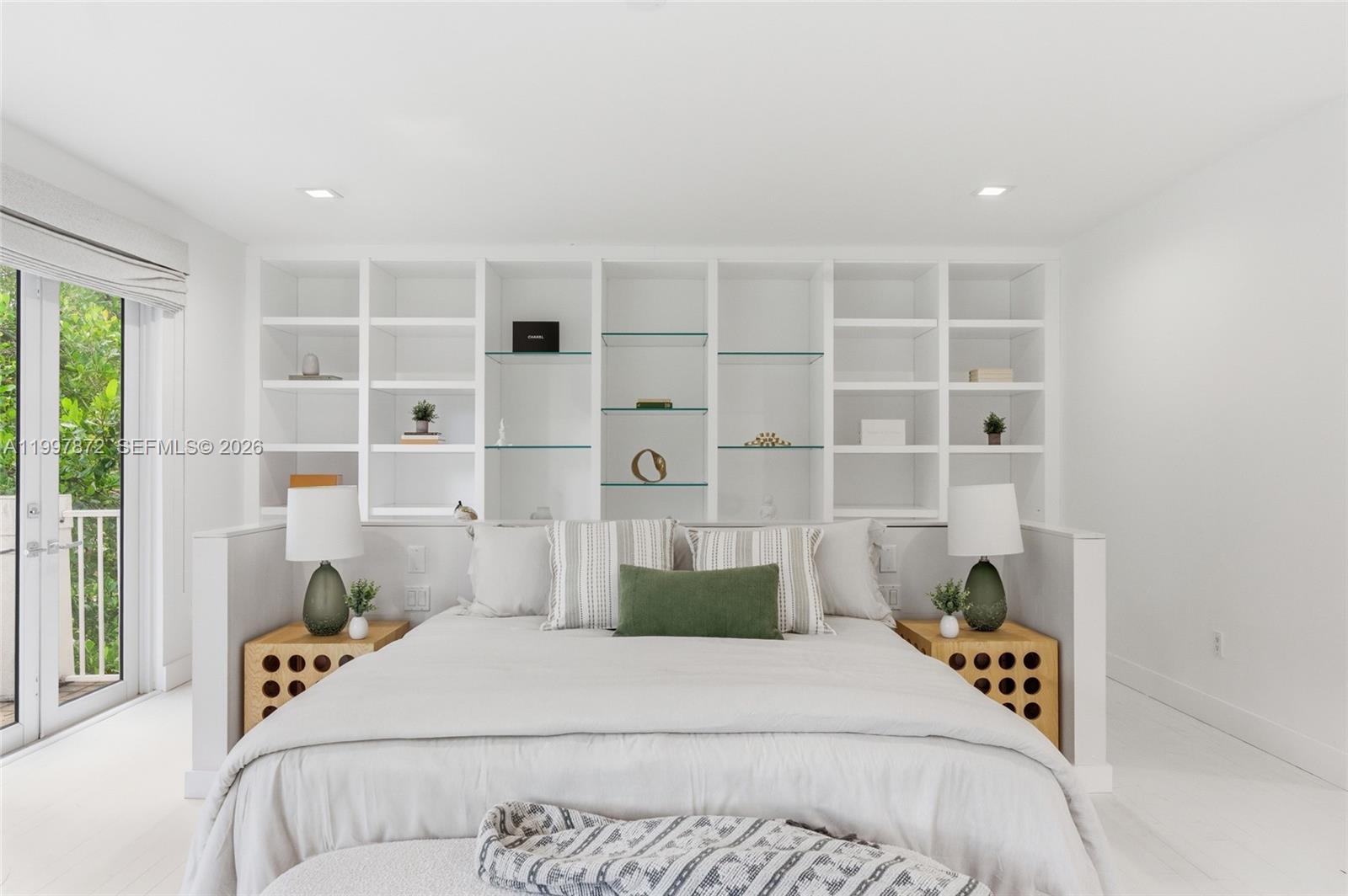 3752 NE 199th St Aventura, FL 33180