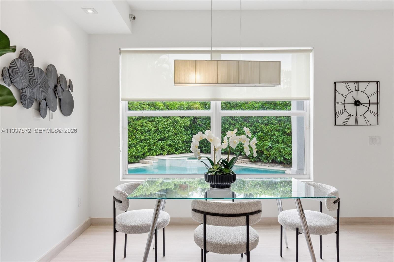 3752 NE 199th St Aventura, FL 33180