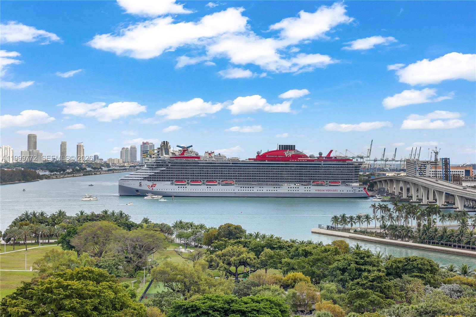 1040 Biscayne Blvd #1001 Miami, FL 33132