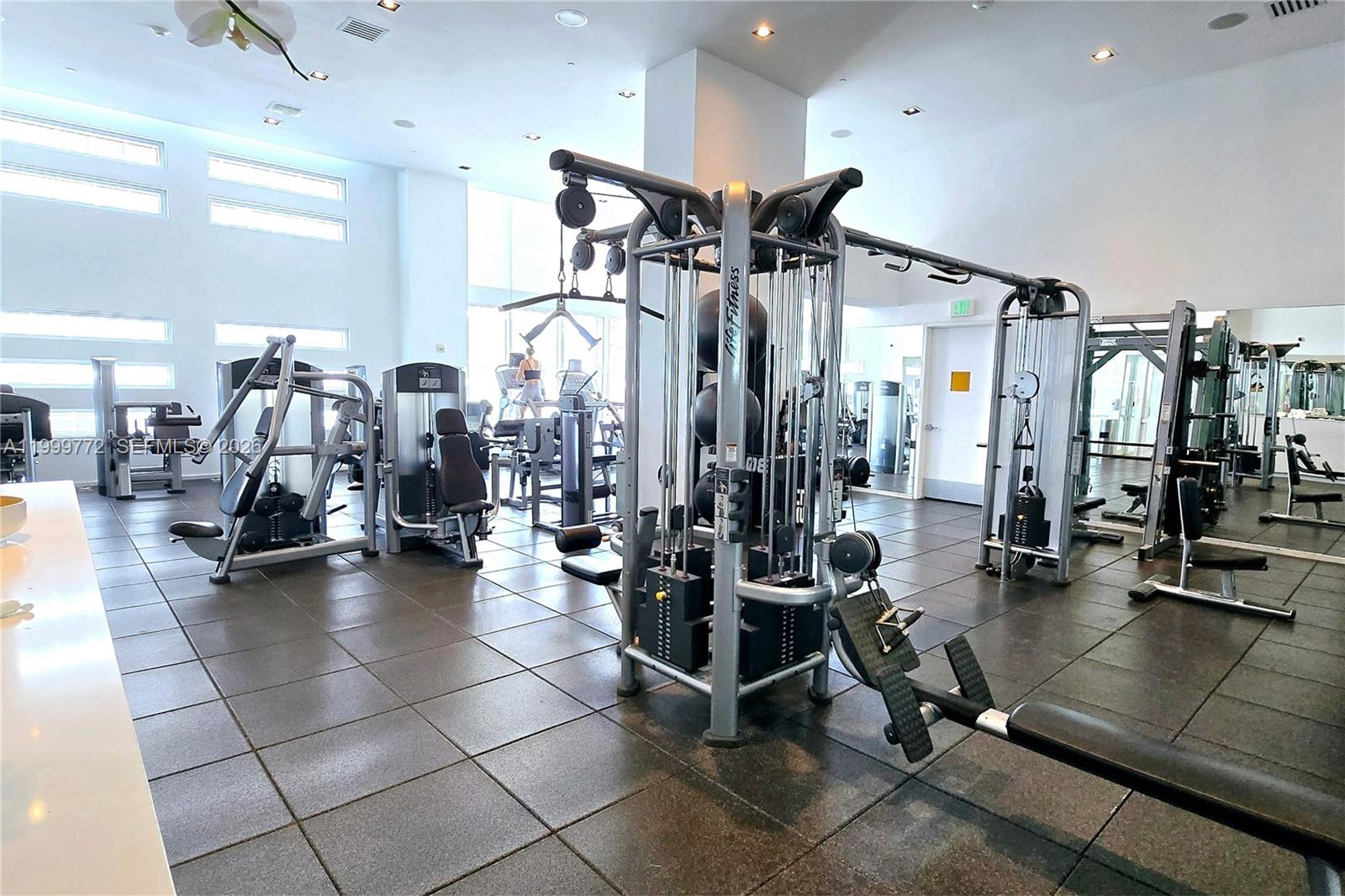 1040 Biscayne Blvd #1001 Miami, FL 33132