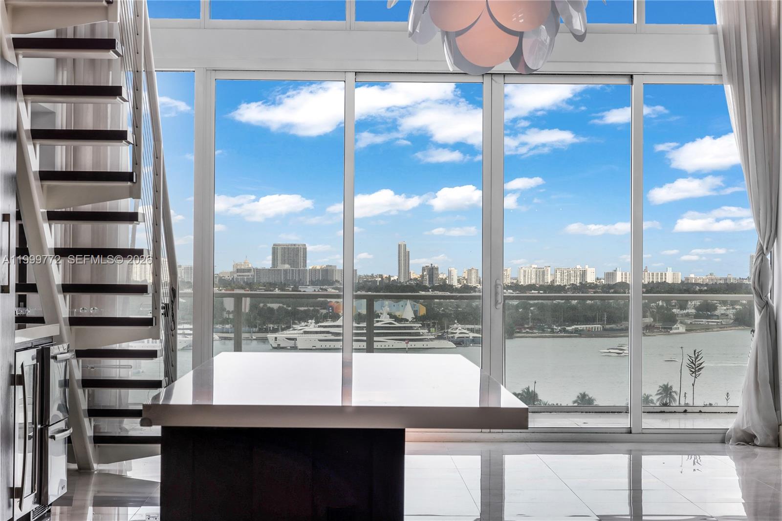 1040 Biscayne Blvd #1001 Miami, FL 33132