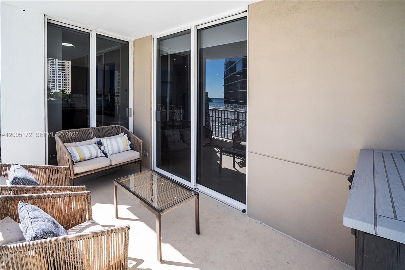 image Courvoisier Courts7