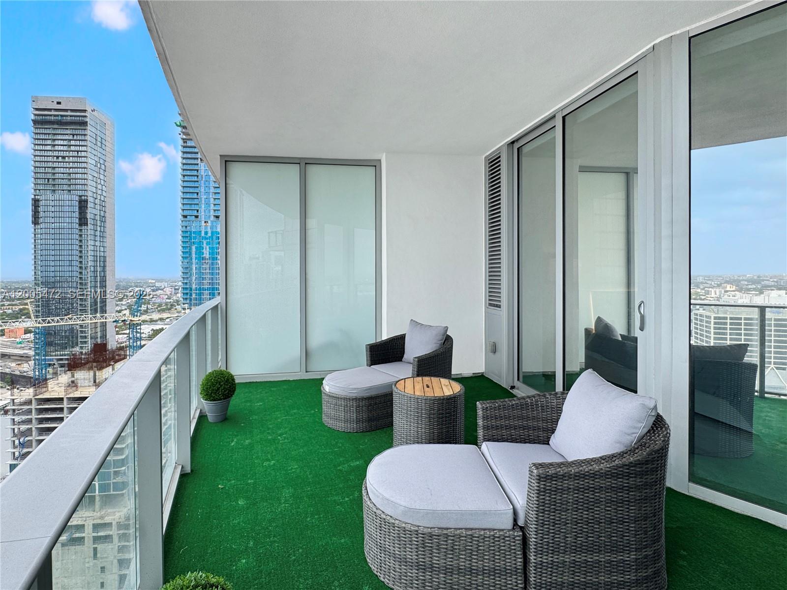 image Paramount Miami Worldcenter14