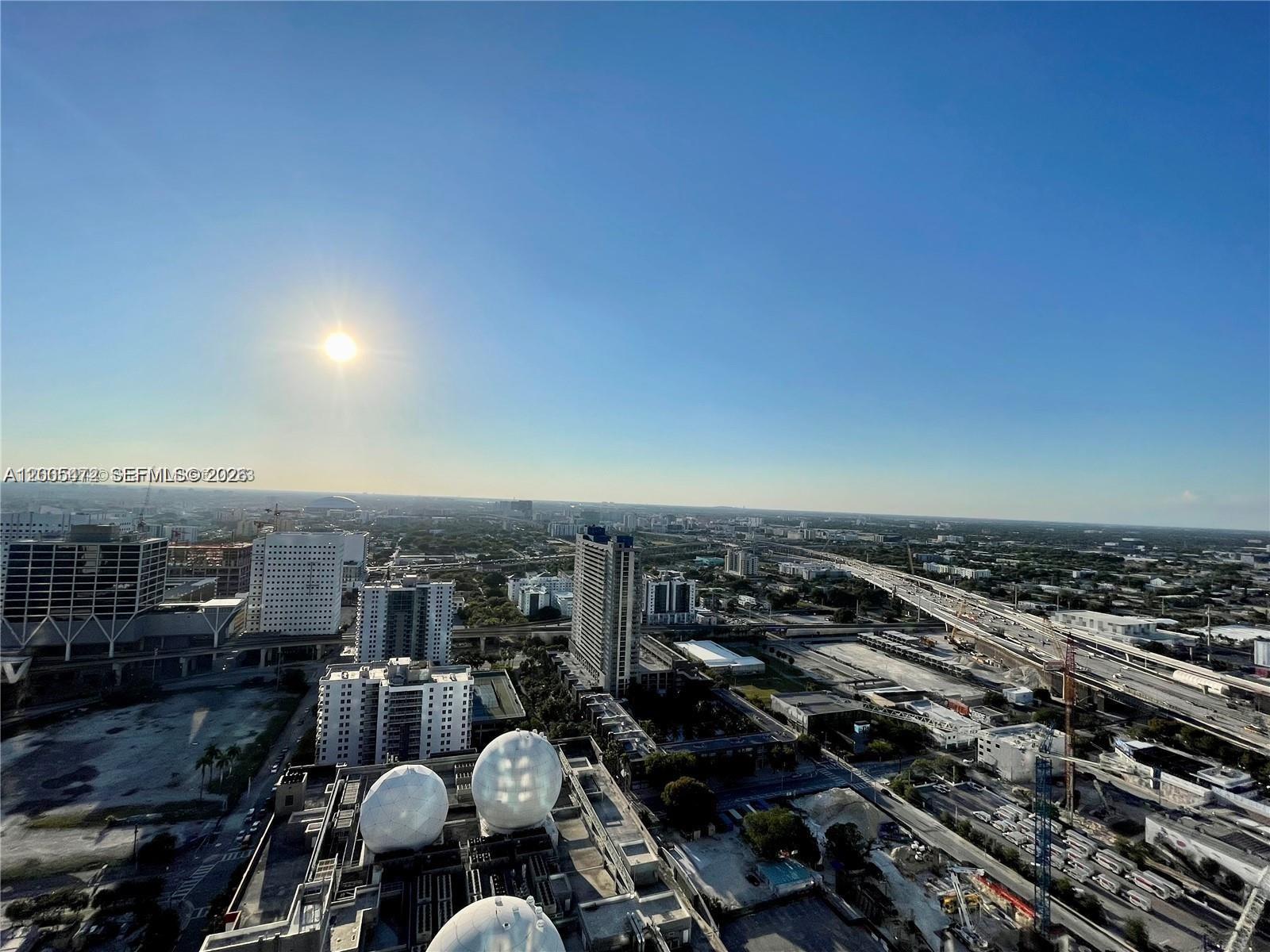 image Paramount Miami Worldcenter16