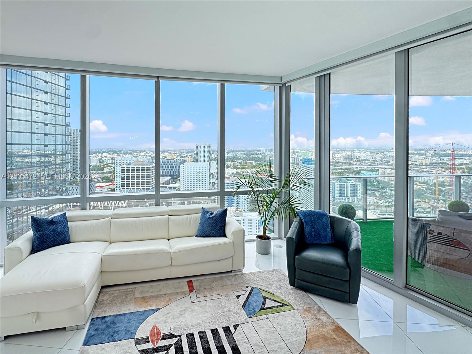 image Paramount Miami Worldcenter5